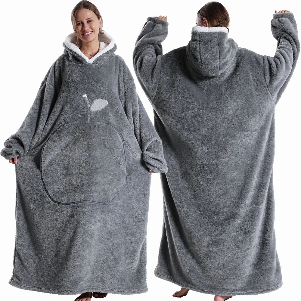 Extra Long Hooded Wearable Blanket – Cozy Flannel Comfort with Sleeves