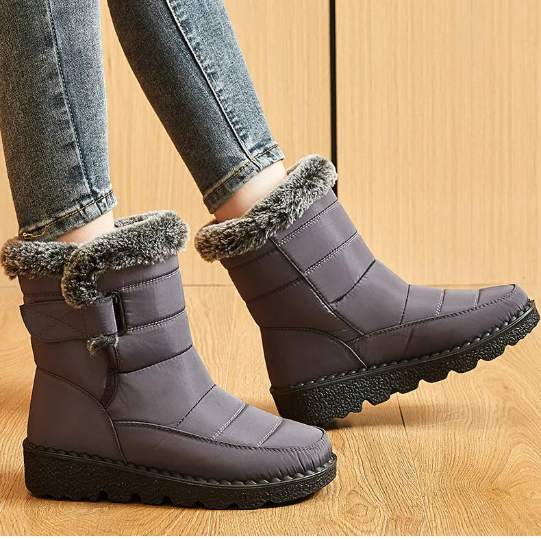 Women’s Trendy Winter Ankle Boots – Waterproof & Cozy with Fur