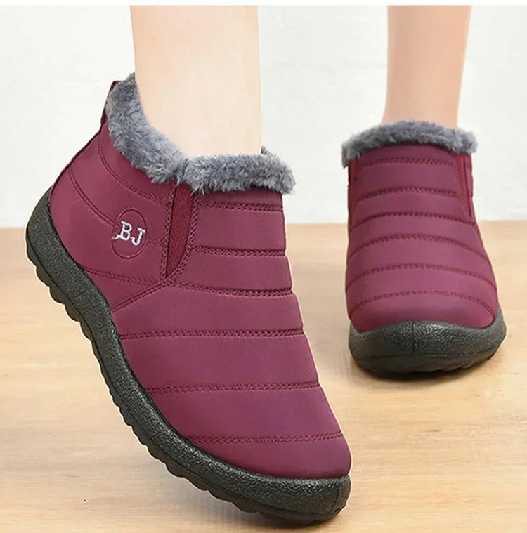 Women’s Waterproof Winter Boots – Plush, Warm & Stylish